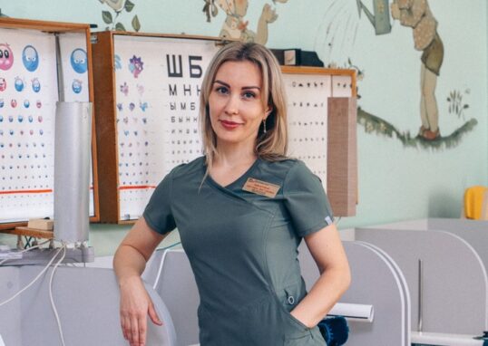 Как родители могут улучшить зрение ребёнка с помощью ежедневных привычек?